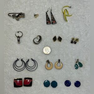 Lot Vintage Costume Jewelry
